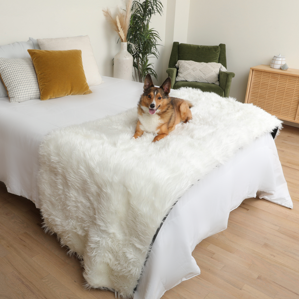 PupProtector™ Waterproof Bed Runner - Polar White