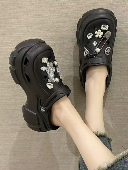 Stylish Platform Clogs with Pearls & Bling – Stay Chic & Comfy All Summer!