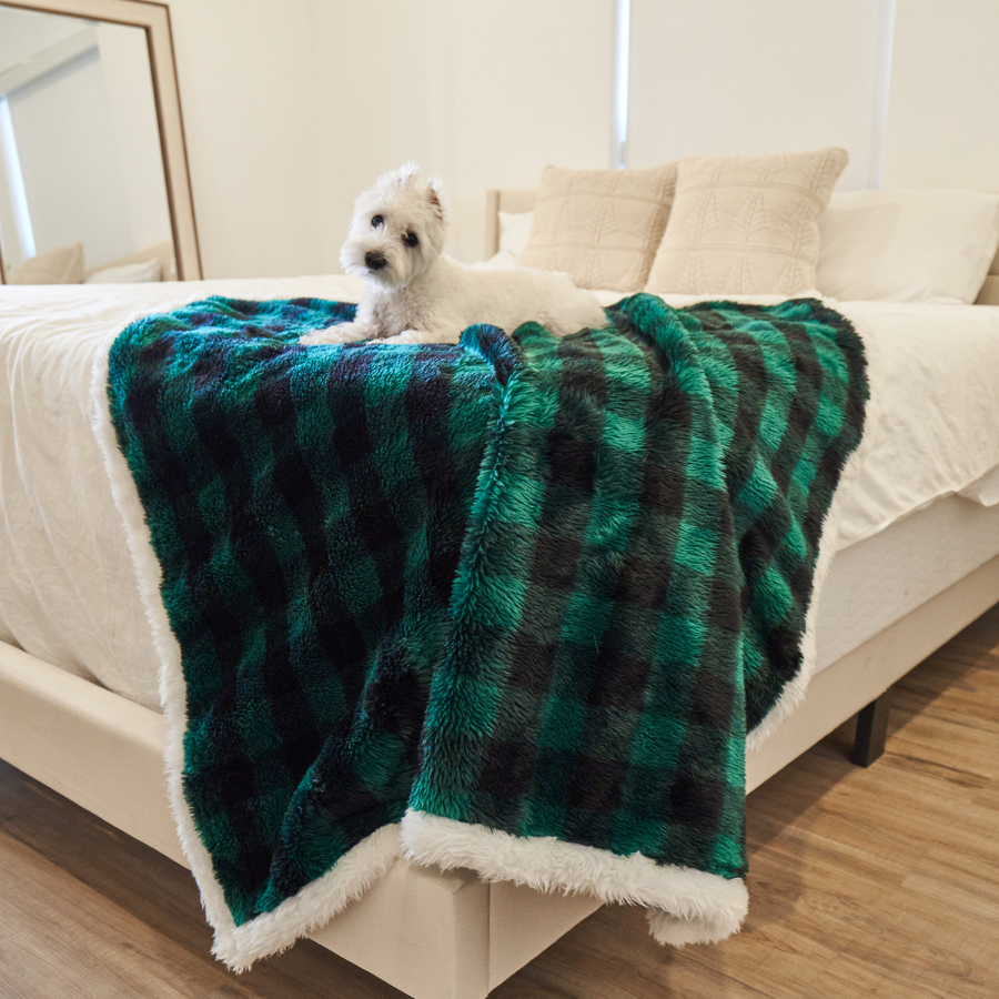 PupProtector™ Waterproof Throw Blanket - Green Buffalo Plaid