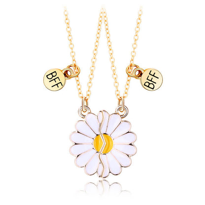 Daisy BFF Bestie Necklace Magnetic for Two