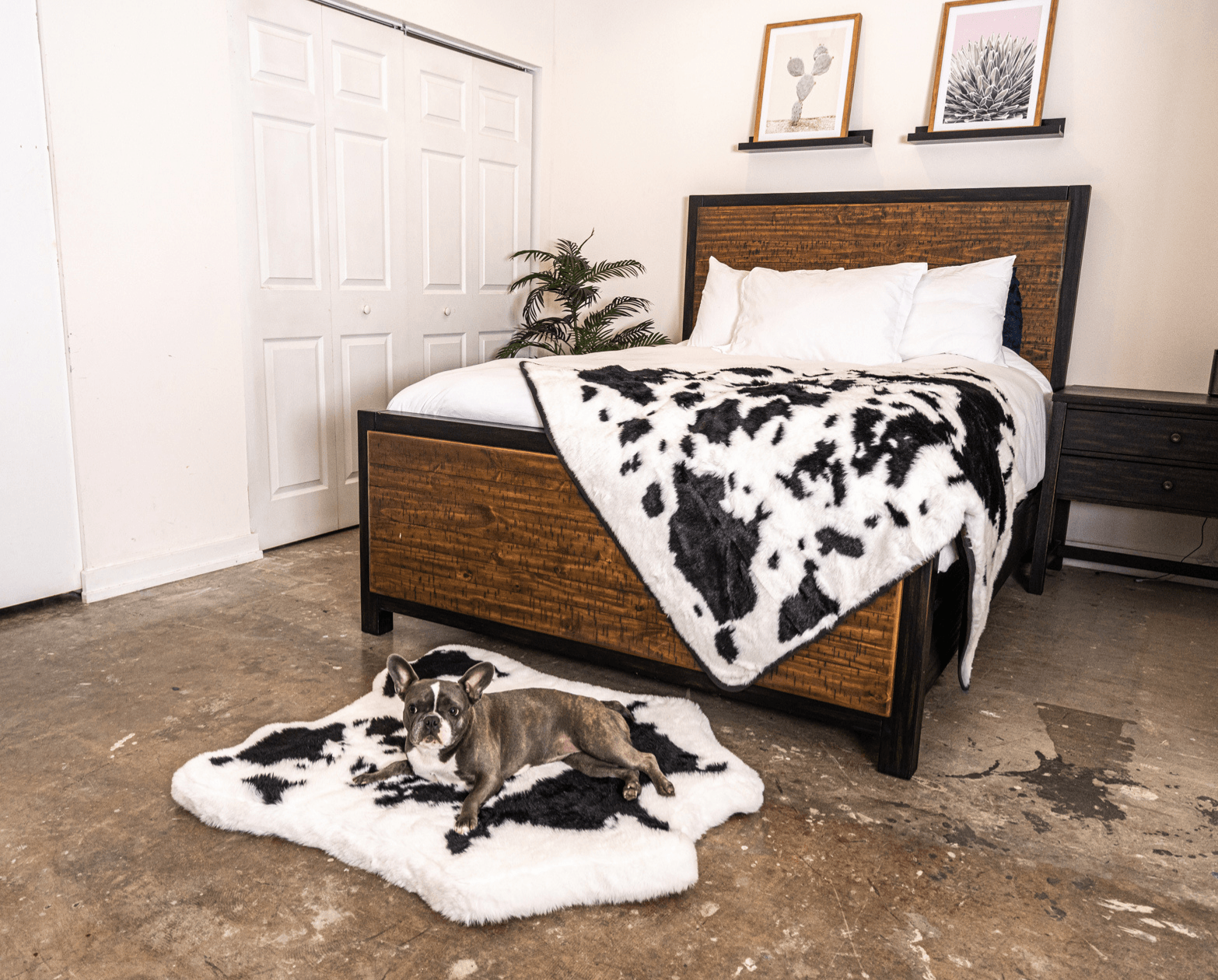 PupRug™ Junior Memory Foam Bed + Matching Waterproof Blanket Bundle - Black Faux Cowhide