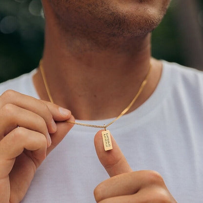 Sleek Bar Necklace with Custom Engravings - Ideal Gift for Friends & Family