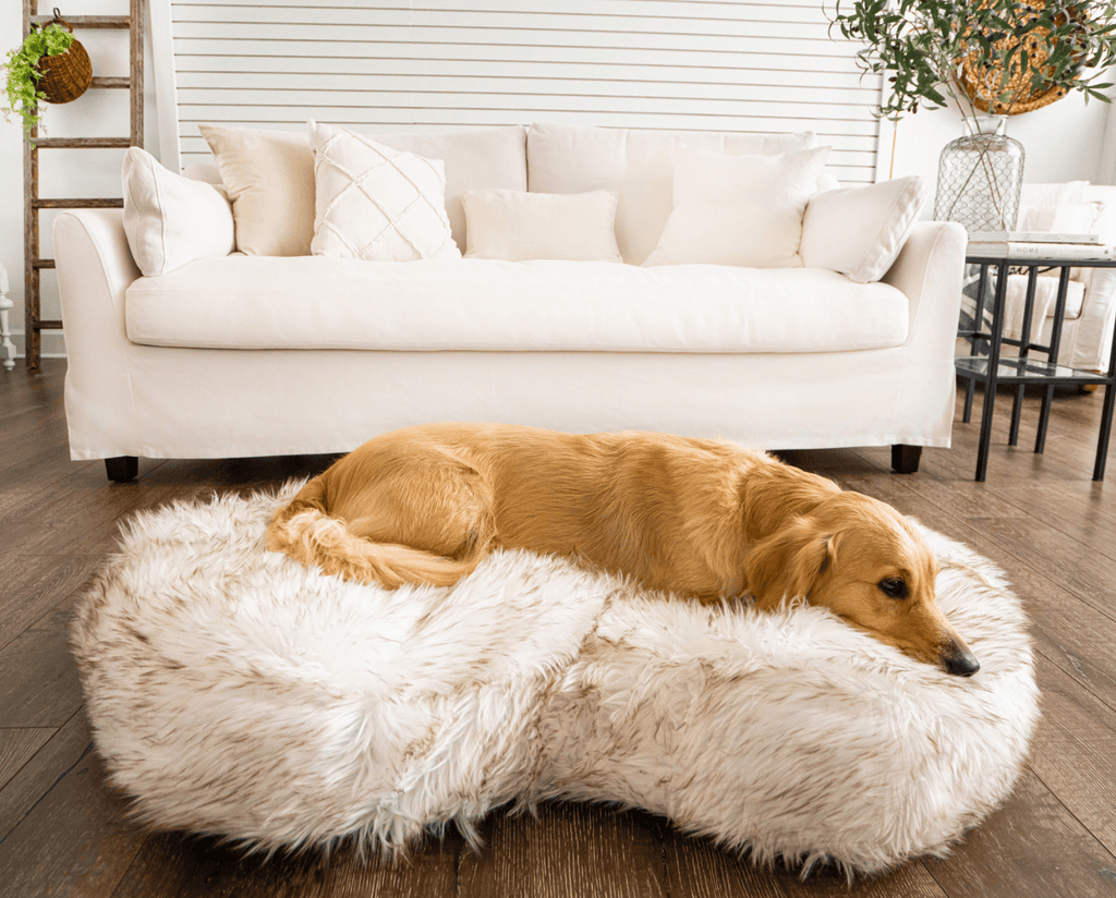 PupCloud™ Faux Fur Memory Foam Dog Bed - Curve White