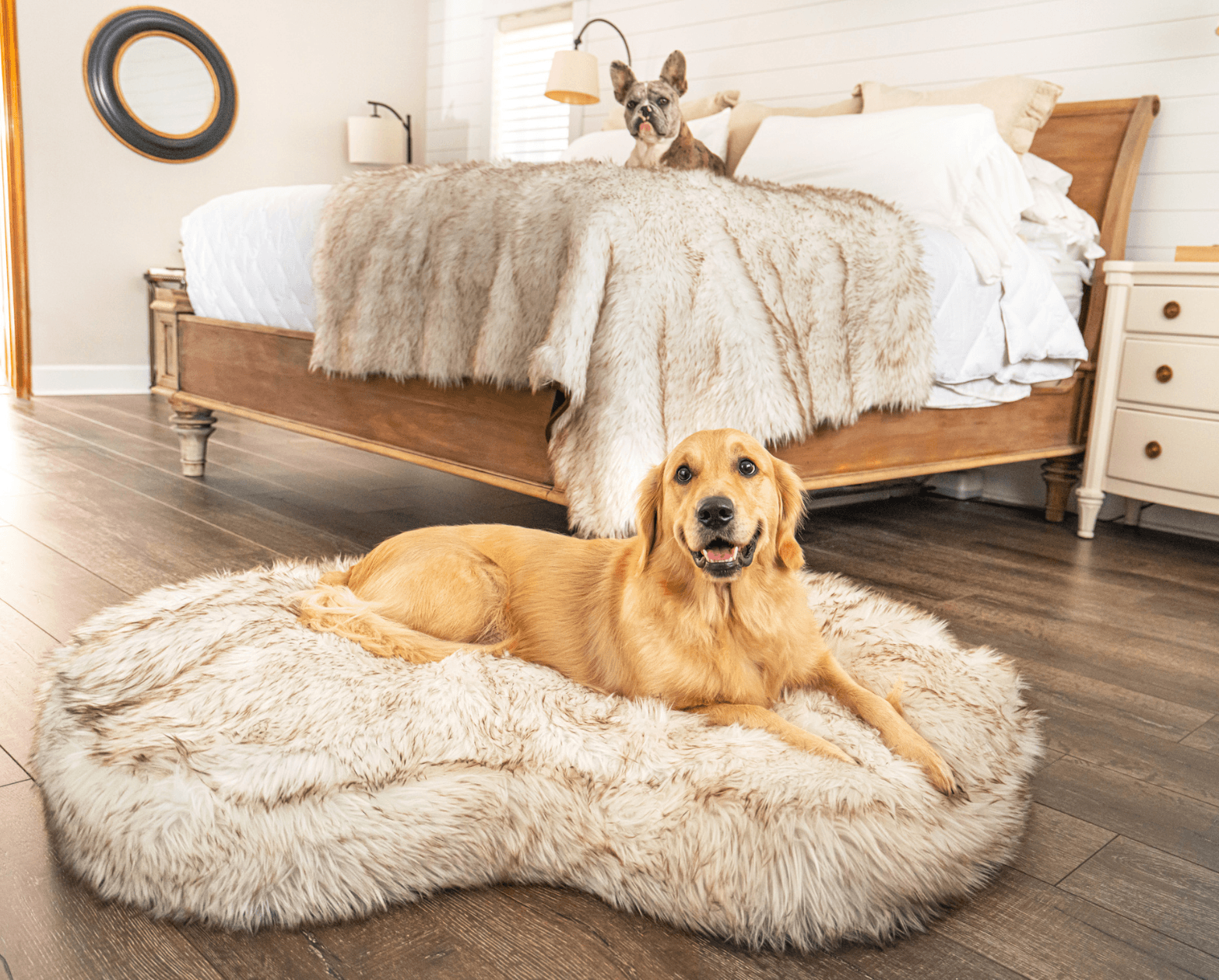 PupCloud™ Faux Fur Memory Foam Dog Bed - Curve White