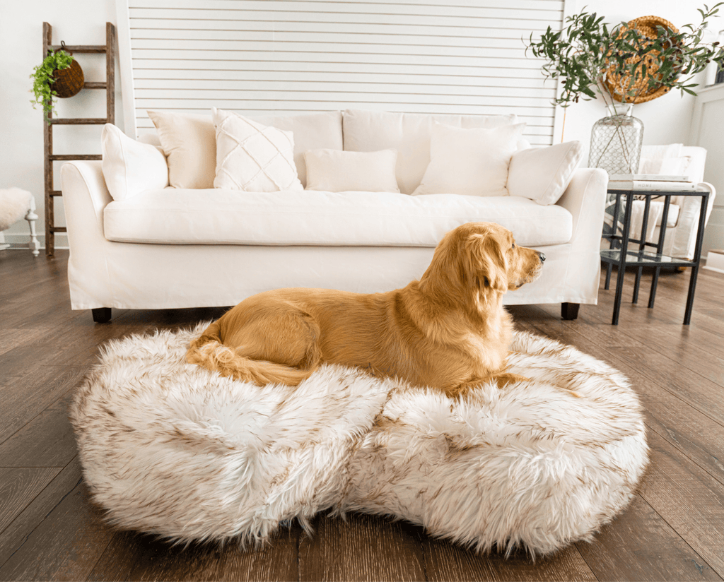 PupCloud™ Faux Fur Memory Foam Dog Bed - Curve White